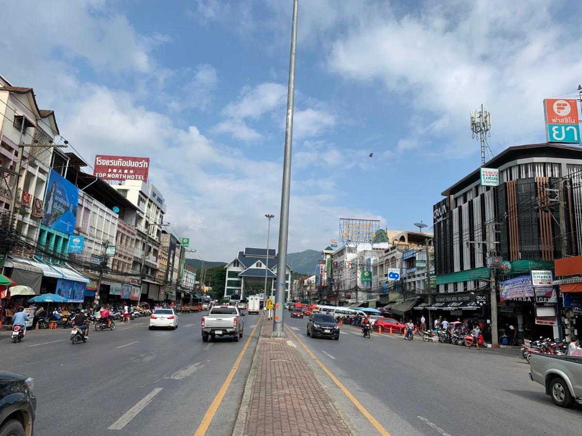 Orasa Hotel Mae Sai Exterior photo